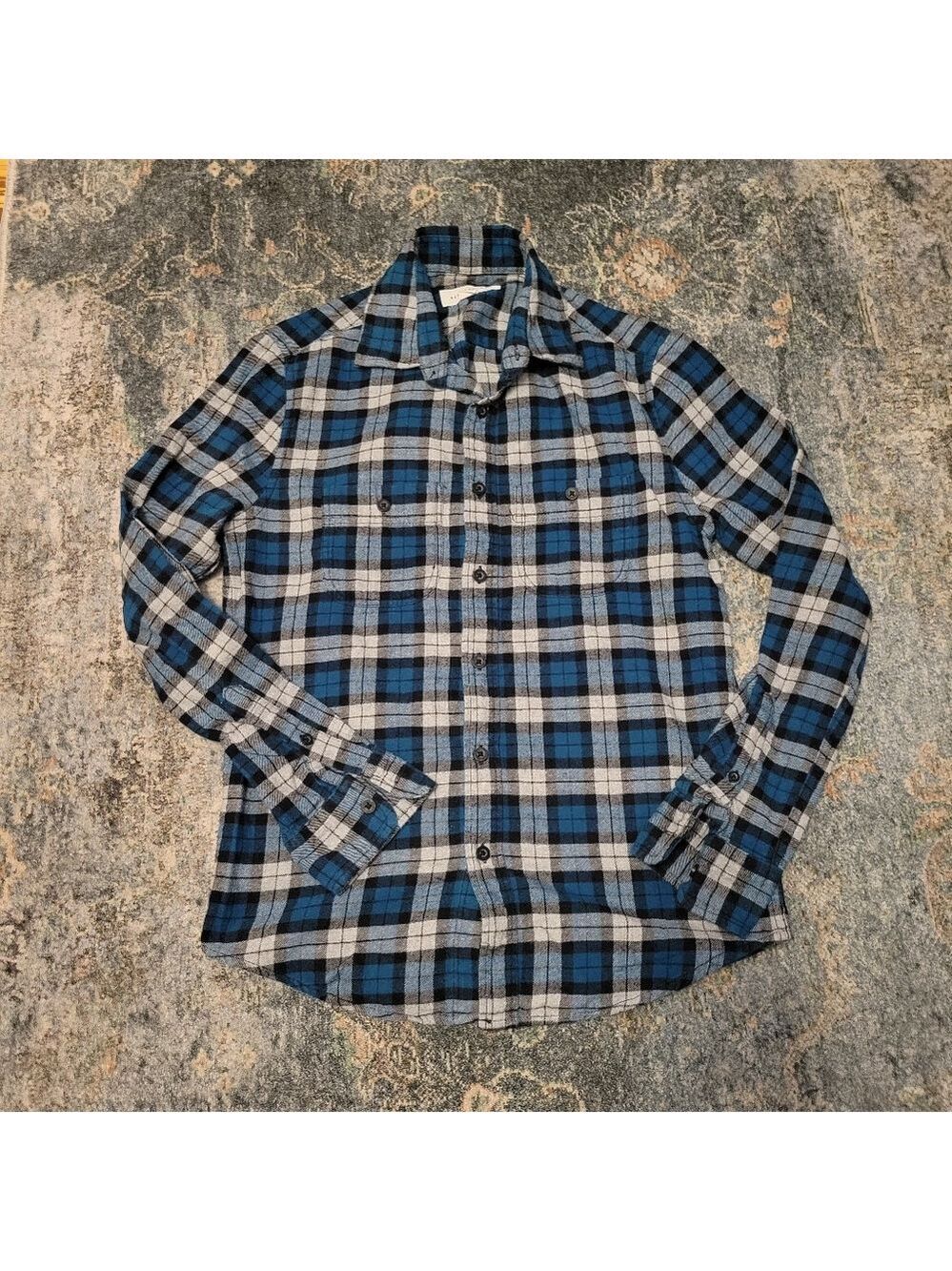 Aeropostale Blue and Black Checkered Flannel Shirt Size XS